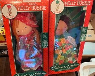 Holiday Holly Hobbie Dolls In Box