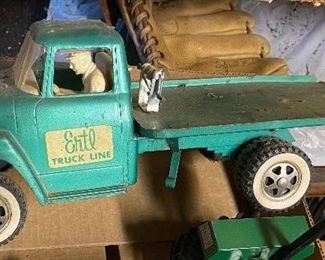 Ertl Pressed Steel Truck