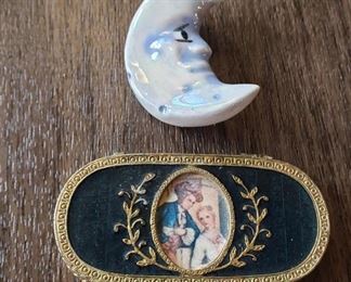 ESTEE solid perfume, moon brooch