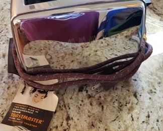 1940s vintage toaster.  Never used