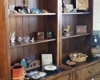 Bookcases, African baskets, decor