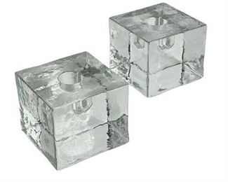 Lot 038
Clear Crystal Mid Century Ice Cube Candleholders