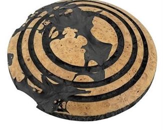 Lot 061
Convex Carved Maple & Graphite Turned Solid Bowl