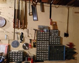 Tools & Saws