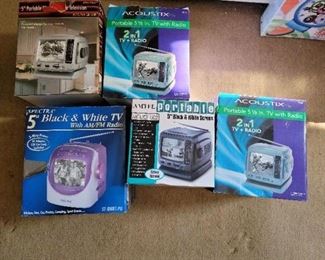 Vintage mini TV's