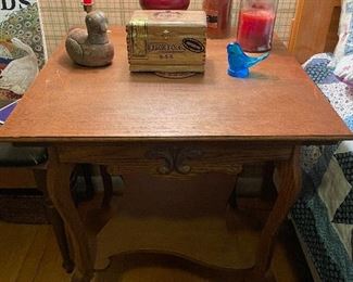 Oak table $85.00