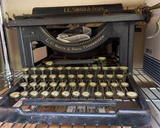 Antique typewriter.
