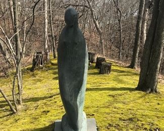 Jose Planes
Woman
Bronze