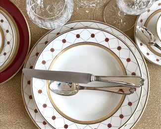 Waterford stemware

Pickard Katarina china service 

Buccellati Piedmont Sterling flatware 