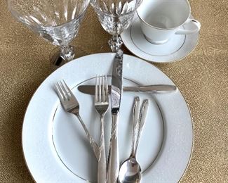 Gorham Willow
Sterling flatware 
Service for 12

Norleans china
