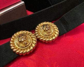retro  lions head belt- 