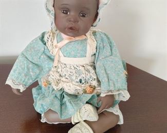 Ashton Drake Collector's Doll "Danielle"