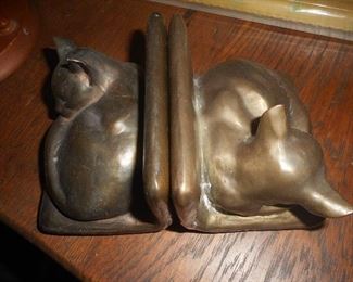 BRASS CAT BOOKENDS