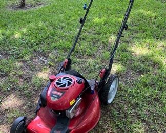 Awesome Craftsman 6.75 HP Self Propelled Mulching Mower.