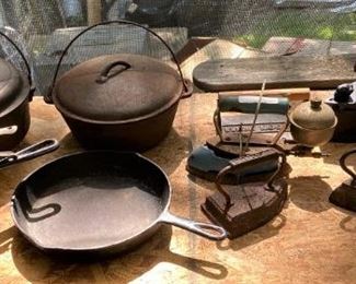 CAST IRON COOKWARE