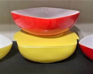 VINTAGE YELLOW AND RED PYREX HOSTESS BOWLS