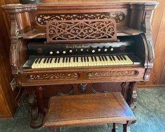 Mason & Hamlin Organ $100 or best offer