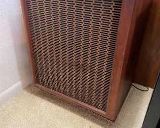 damaged one - dark sot is a bit cracked