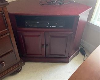 Tv/dvd stand