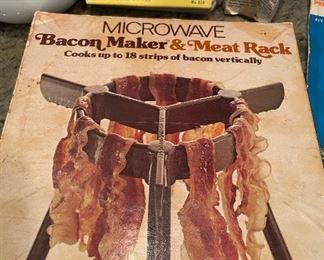 Vintage Microwave Bacon Maker & Meat Rack