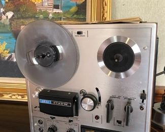 Akai 1722W Handy Compact Stereo Tape Recorder, Vintage