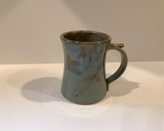 pottery mug 