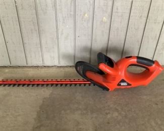 Hedge trimmer 