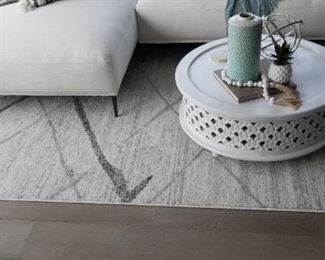 Accent rug detail