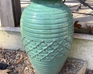 Outdoor Fountain Pot. 