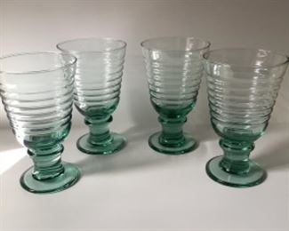 Set of 8 Seaglass Green Drinking Glasses 