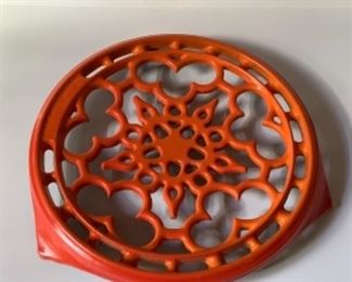 Le Creuset Orange Dish Hot Plate
