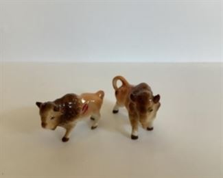 Buffalo figurines