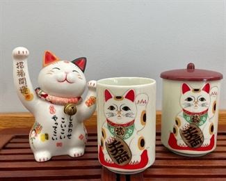 Item 10:  Lot of Maneki Neko "Lucky Cats" (far left is a piggy bank):  $12                                                                                      