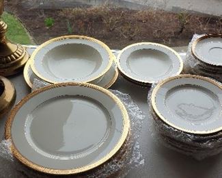 Mikasa Dinnerware Palatial Gold