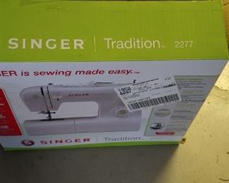 Singer Tradition 2277 sewing machine
