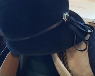 Vintage Lenhar women's hat