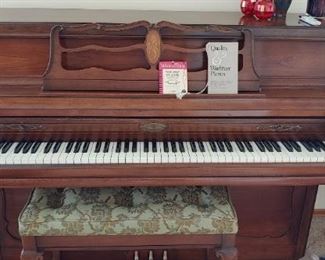 Wurlitzer Model 2840 piano