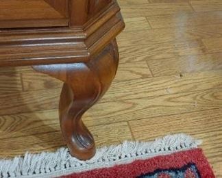 Solid wood side board/buffet