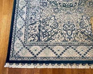 Blue and white carpet.