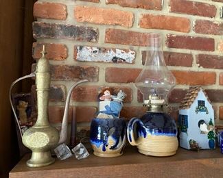 Lantern, mug and birdhouse.