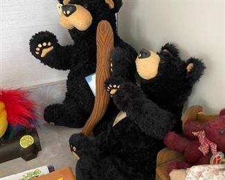 Stuffed bears.