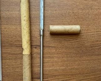 TAYLOR Thermometer w/Case,