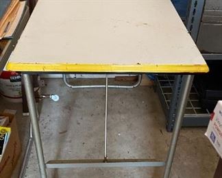 Vintage Metal Kitchen Table (yellow),
