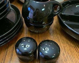 Russell Wright stackable sugar/creamer and salt and pepper