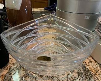crystal serving bowl