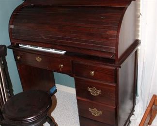 Small Rolltop Desk