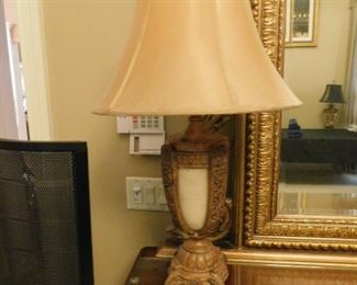 Alabaster Decorator Lamp