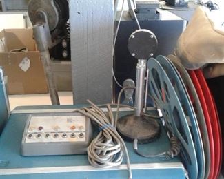 ELECTRONICS AND VINTAGE MICROPHONE