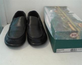 SAS SHOES, SIDE GORE BLACK TUMBLED LEATHER, NEW, NEVER WORN, SIZE 10WW