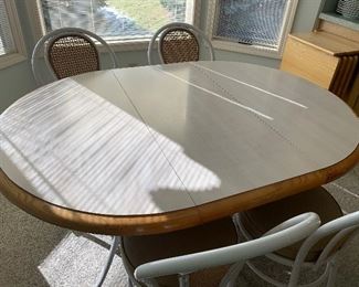 Kitchen table with 4 chairs.